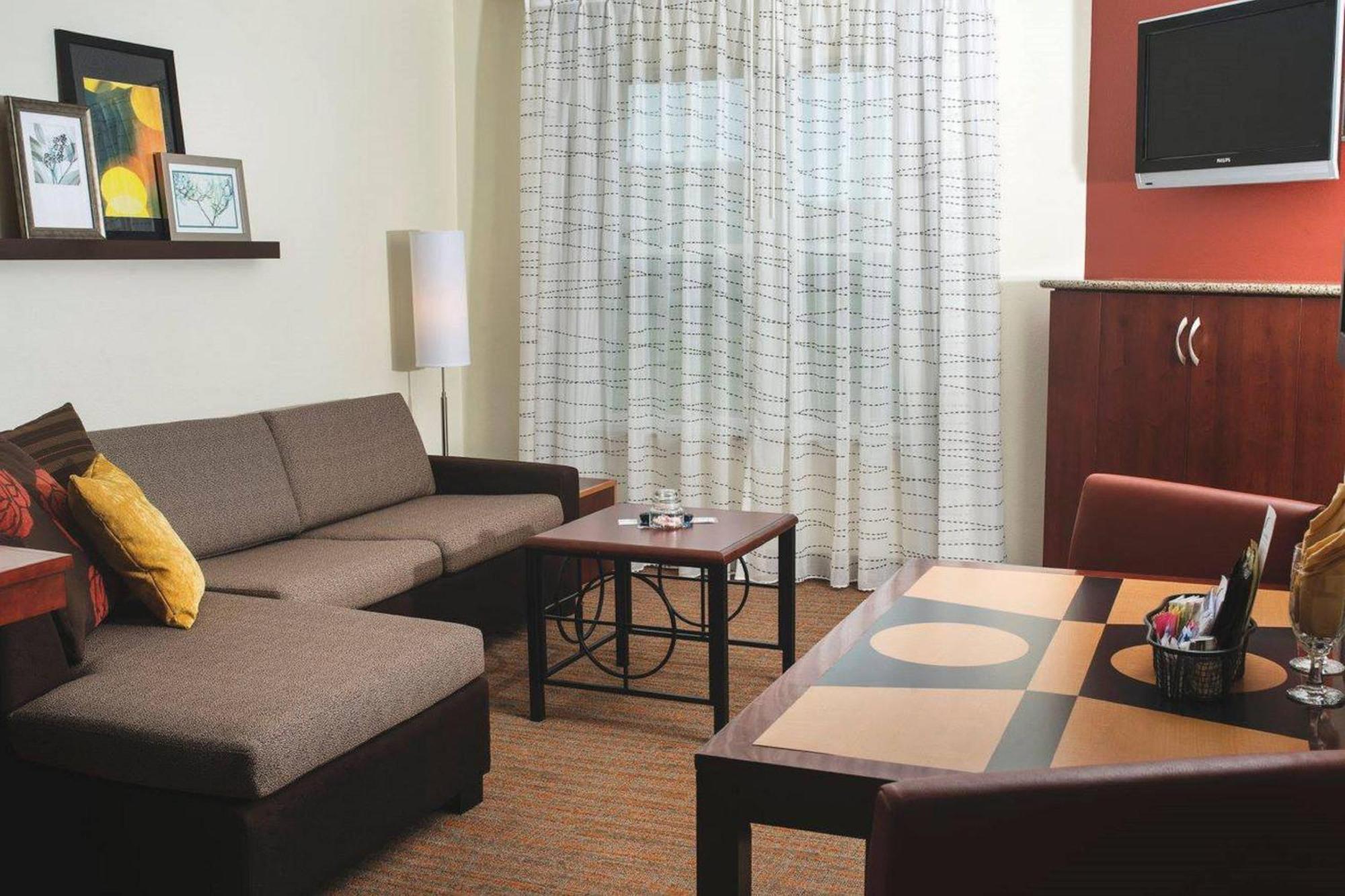 Residence Inn Педука Екстер'єр фото